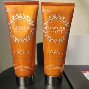 2 Packs, Lumene Finland [VALO] Nordic C Glow Reveal Peeling Mask 2.5 Fl Oz